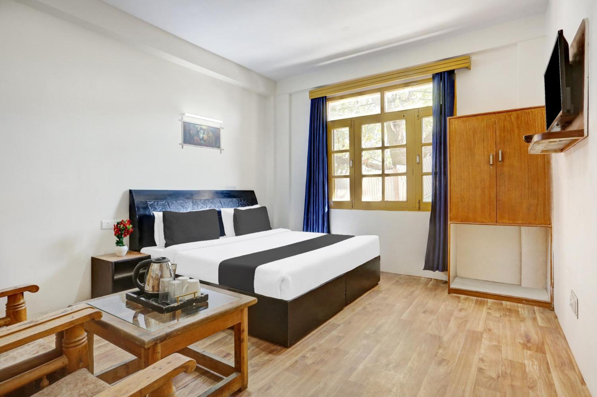 O Mall Road Hotel 3*